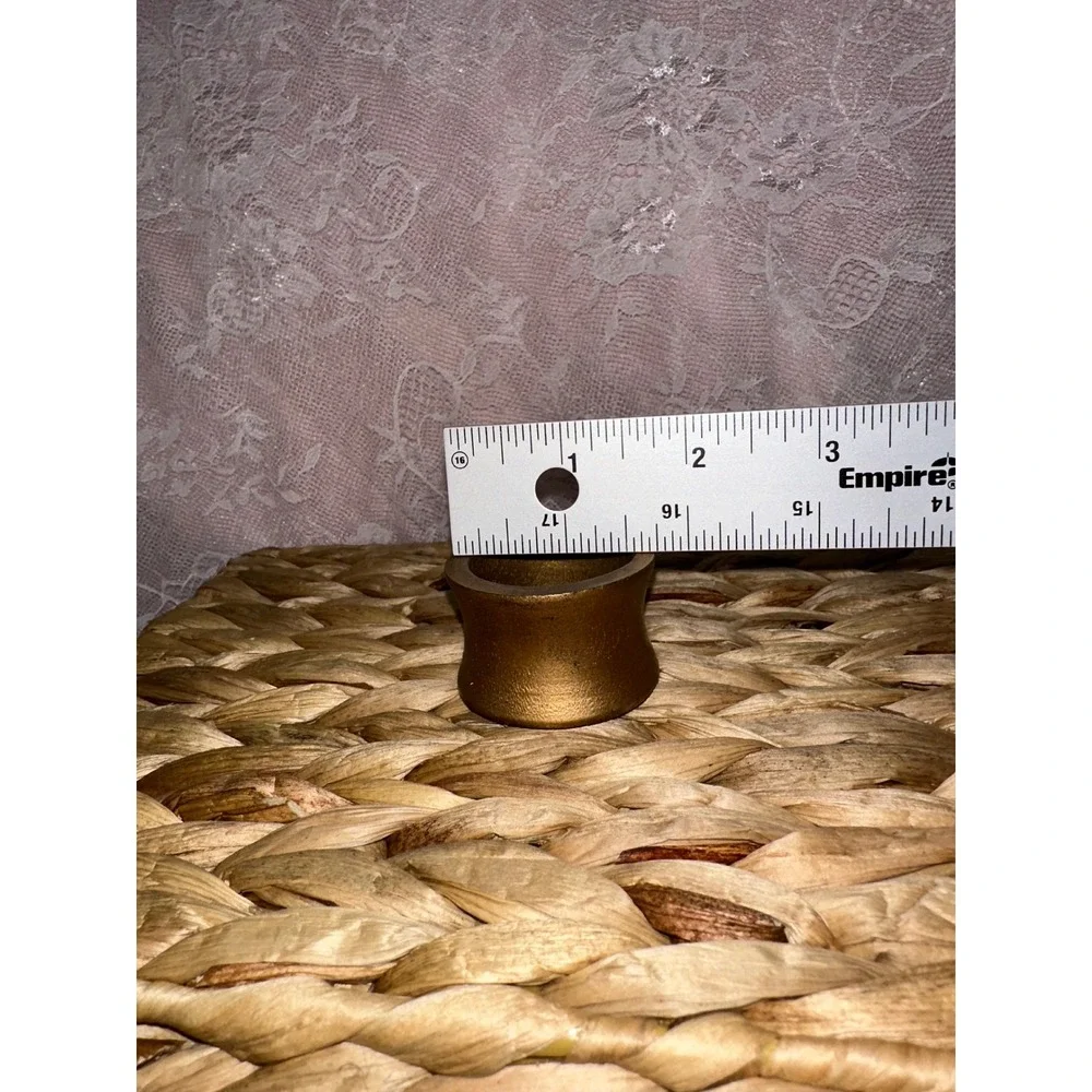 Set‎ of 4 Gold Wooden Napkin Rings Spool Shape Metallic Table Decor